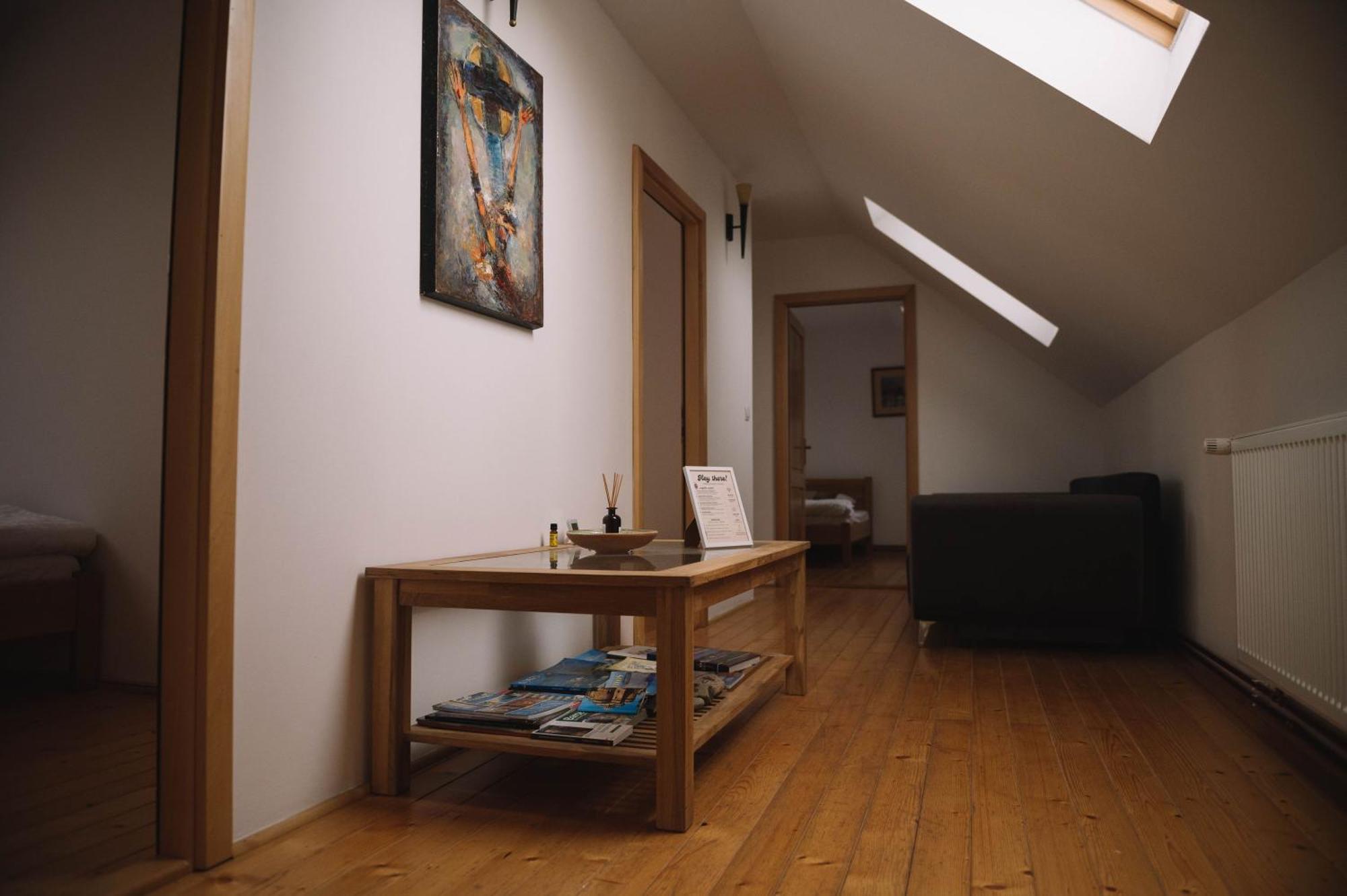 Socet Casa Vatra Sinteului - Cu Sala De Evenimente De Capacitate Mare - Se Inchiriaza Integralヴィラ エクステリア 写真