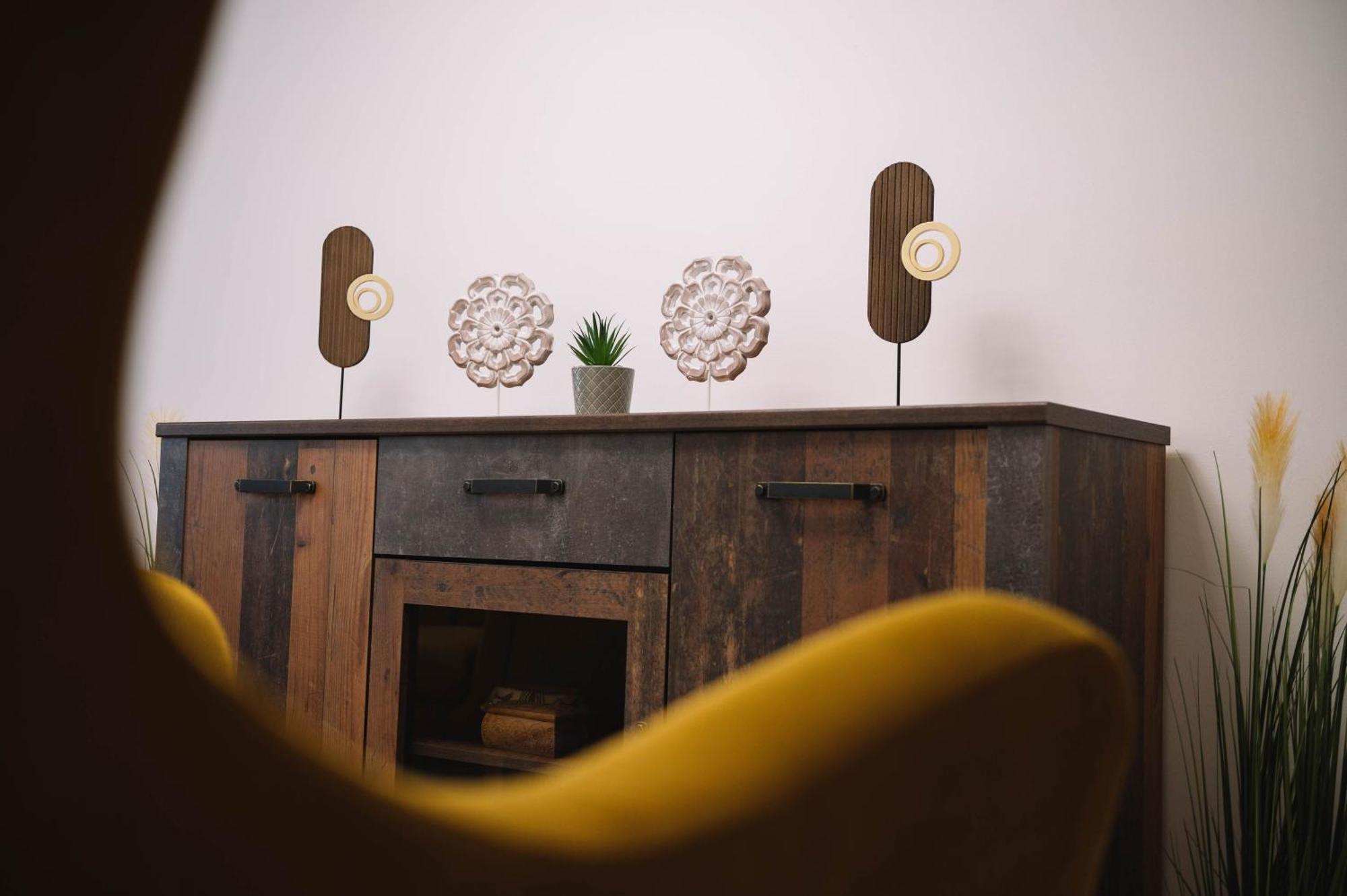 Socet Casa Vatra Sinteului - Cu Sala De Evenimente De Capacitate Mare - Se Inchiriaza Integralヴィラ エクステリア 写真